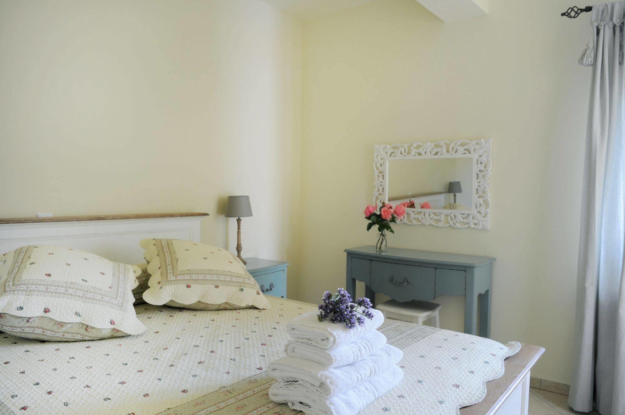 Triantafilia Guesthouse Άγιοι Απόστολοι Εξωτερικό φωτογραφία